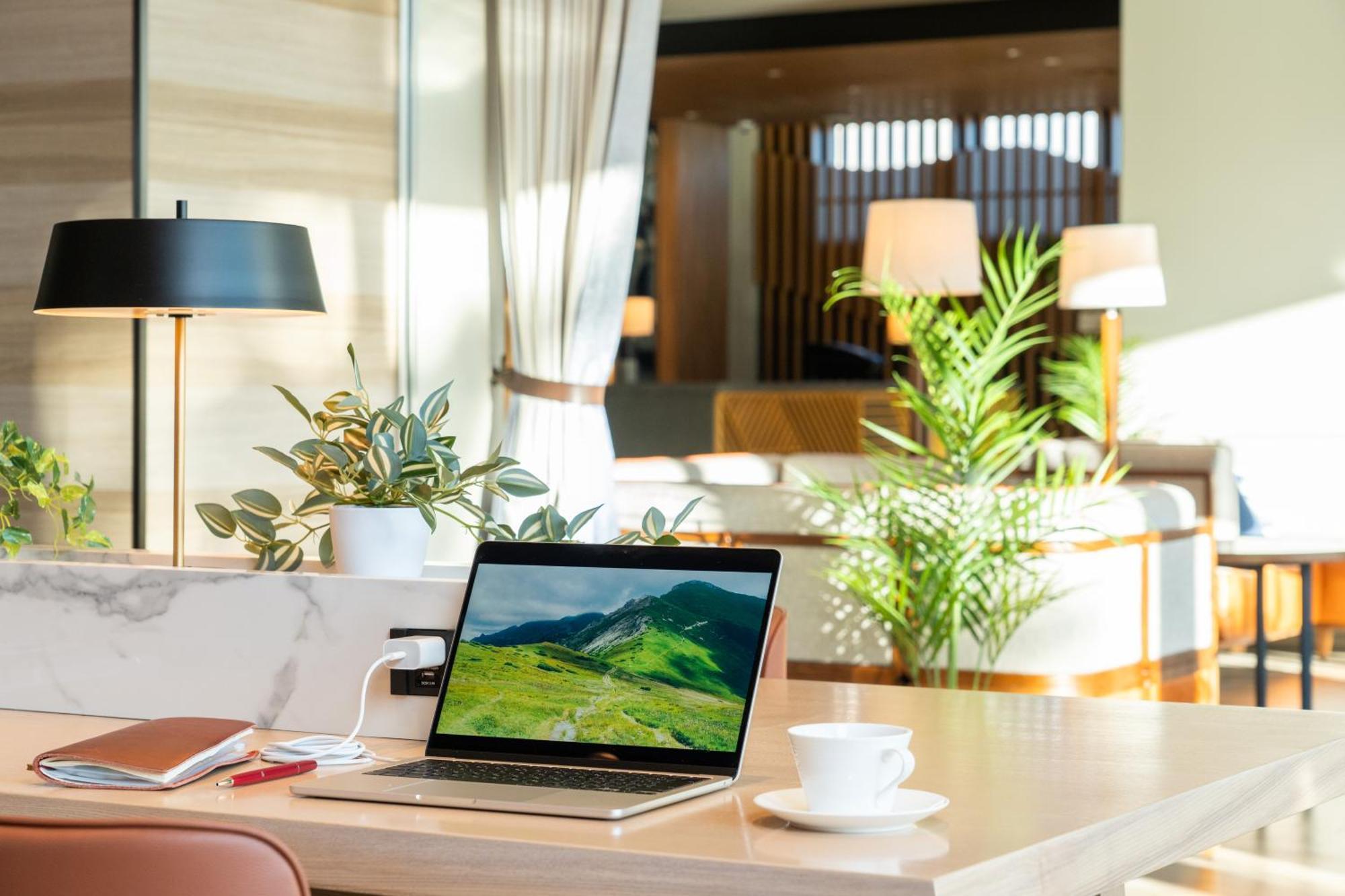 Aqa Hotel Premium Саку Экстерьер фото